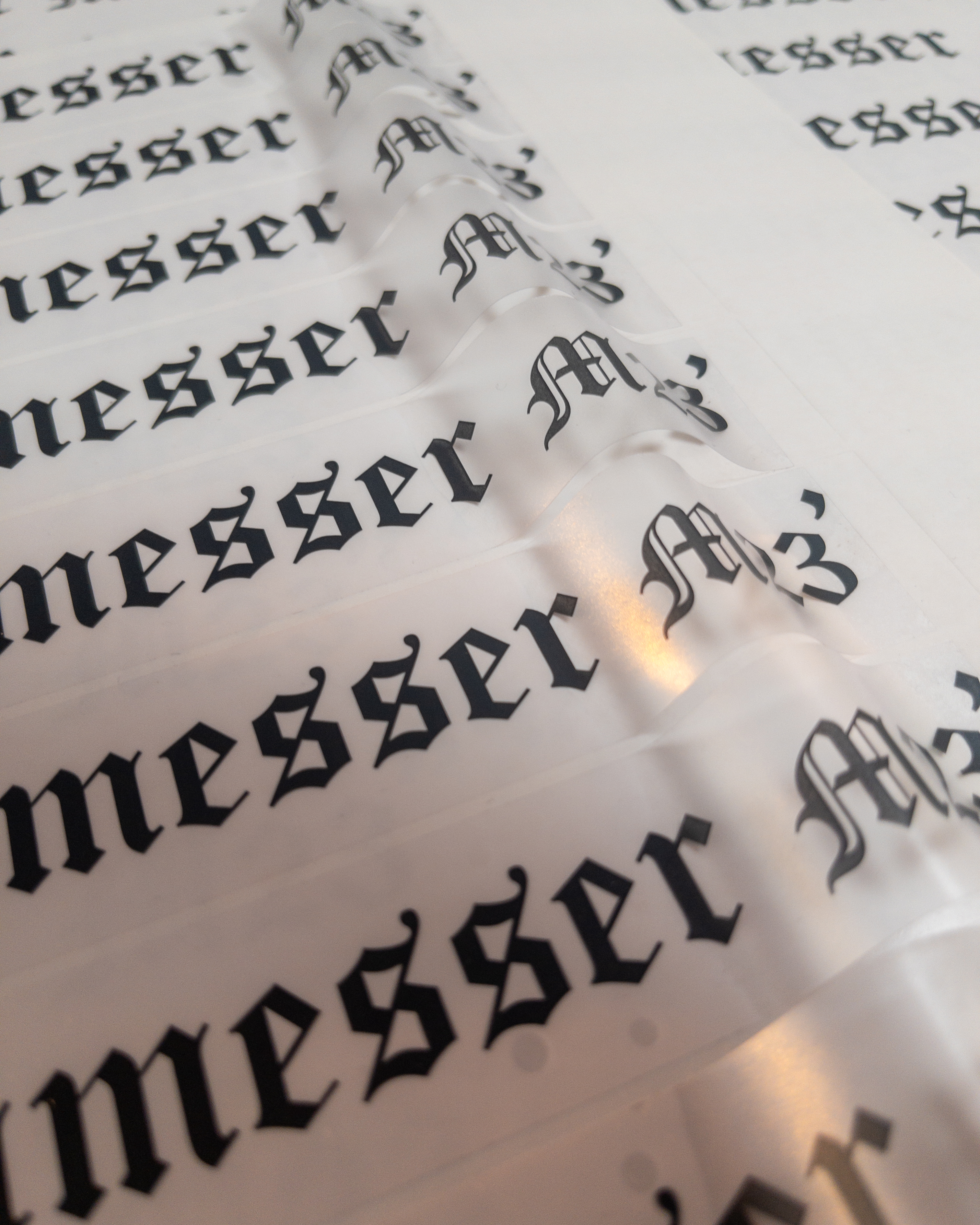 Наклейка | На аркуші