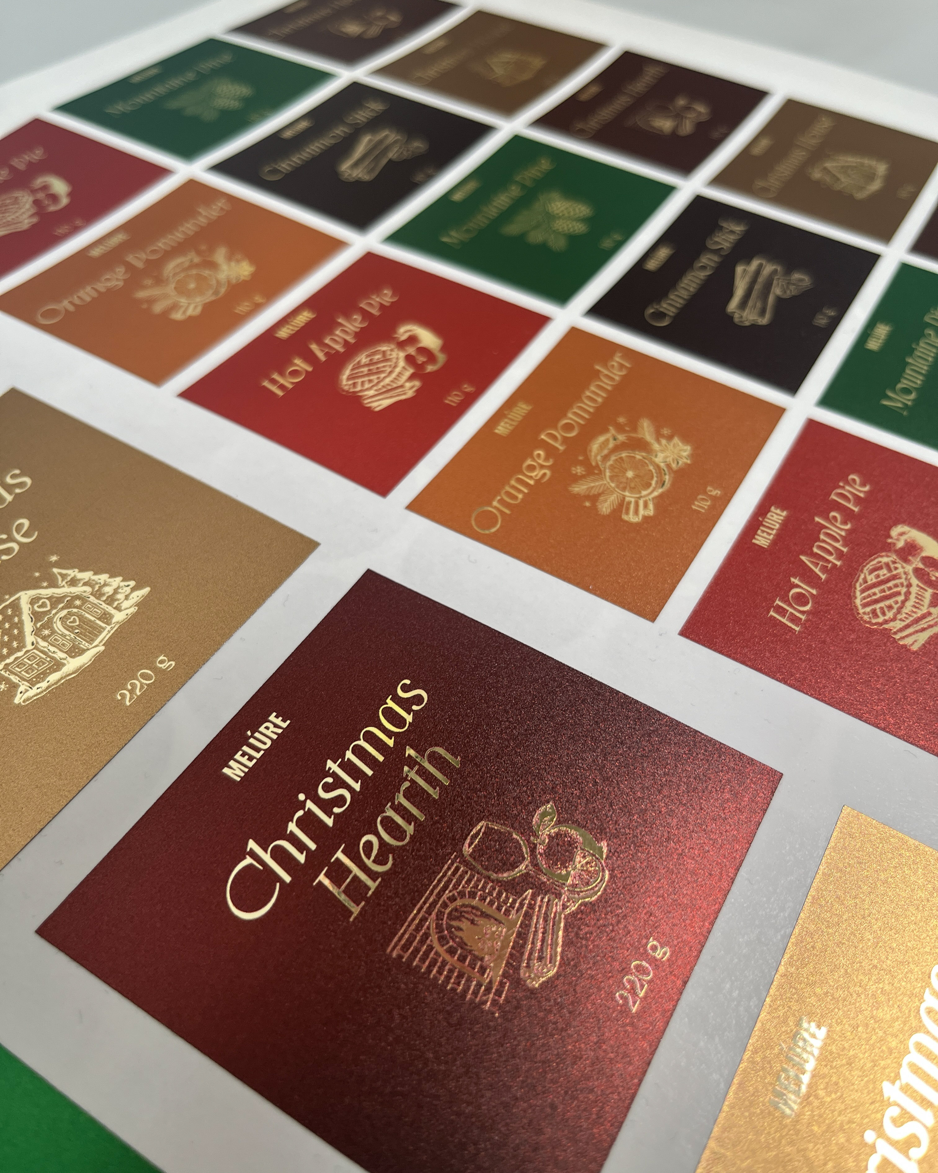 Наклейка | На аркуші Наклейка | На аркуші