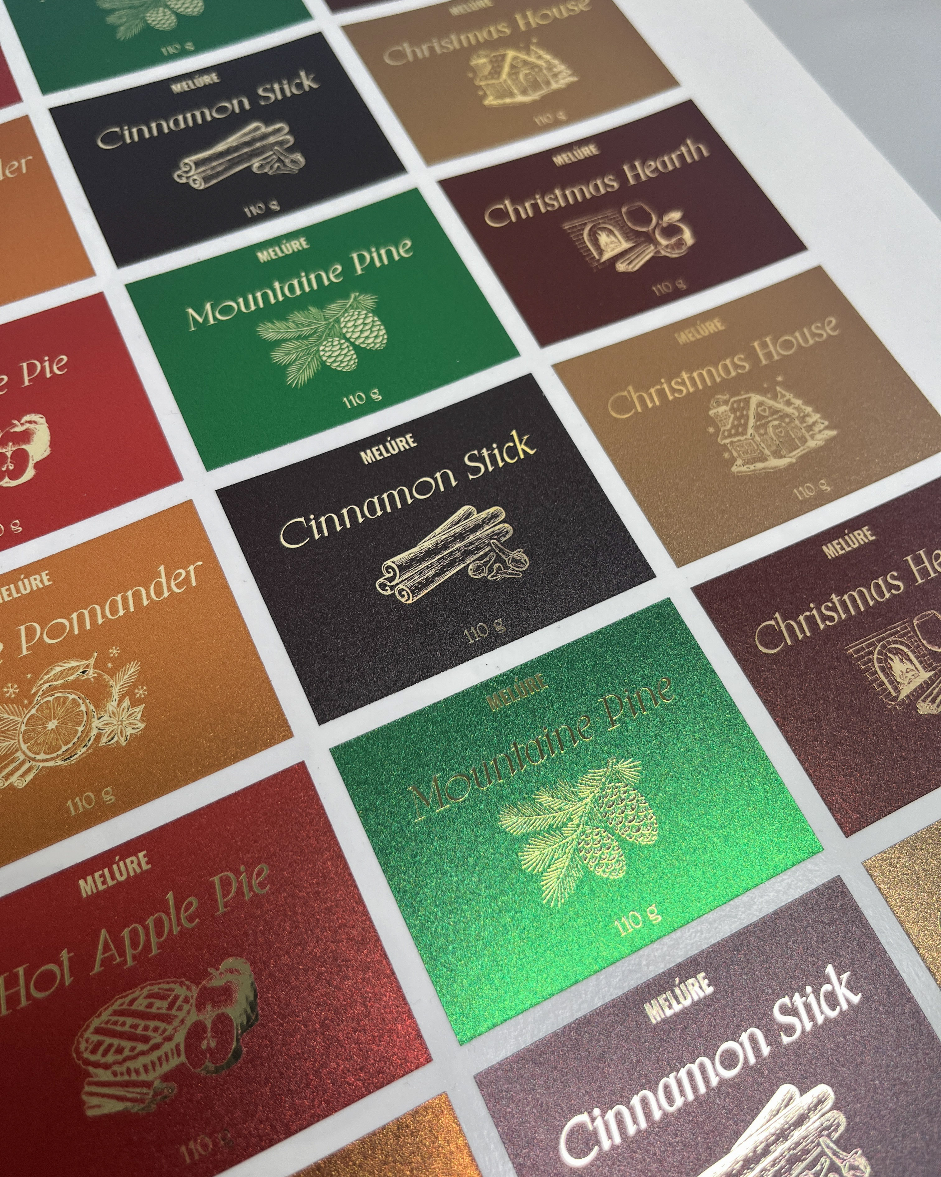 Наклейка | На аркуші Наклейка | На аркуші